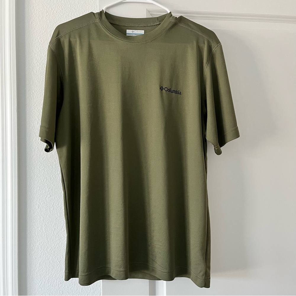 Columbia Men's Olive Green Omni-Wick Short Sleeve Tee - Picture 10 of 16